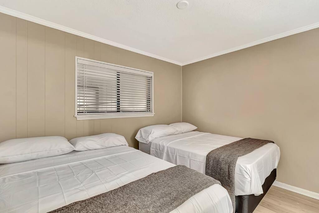 Beach Lover'S Paradise. On The Beach. Sleeps 8. Hilton Head Island Eksteriør bilde
