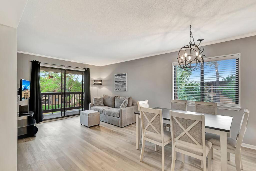 Beach Lover'S Paradise. On The Beach. Sleeps 8. Hilton Head Island Eksteriør bilde